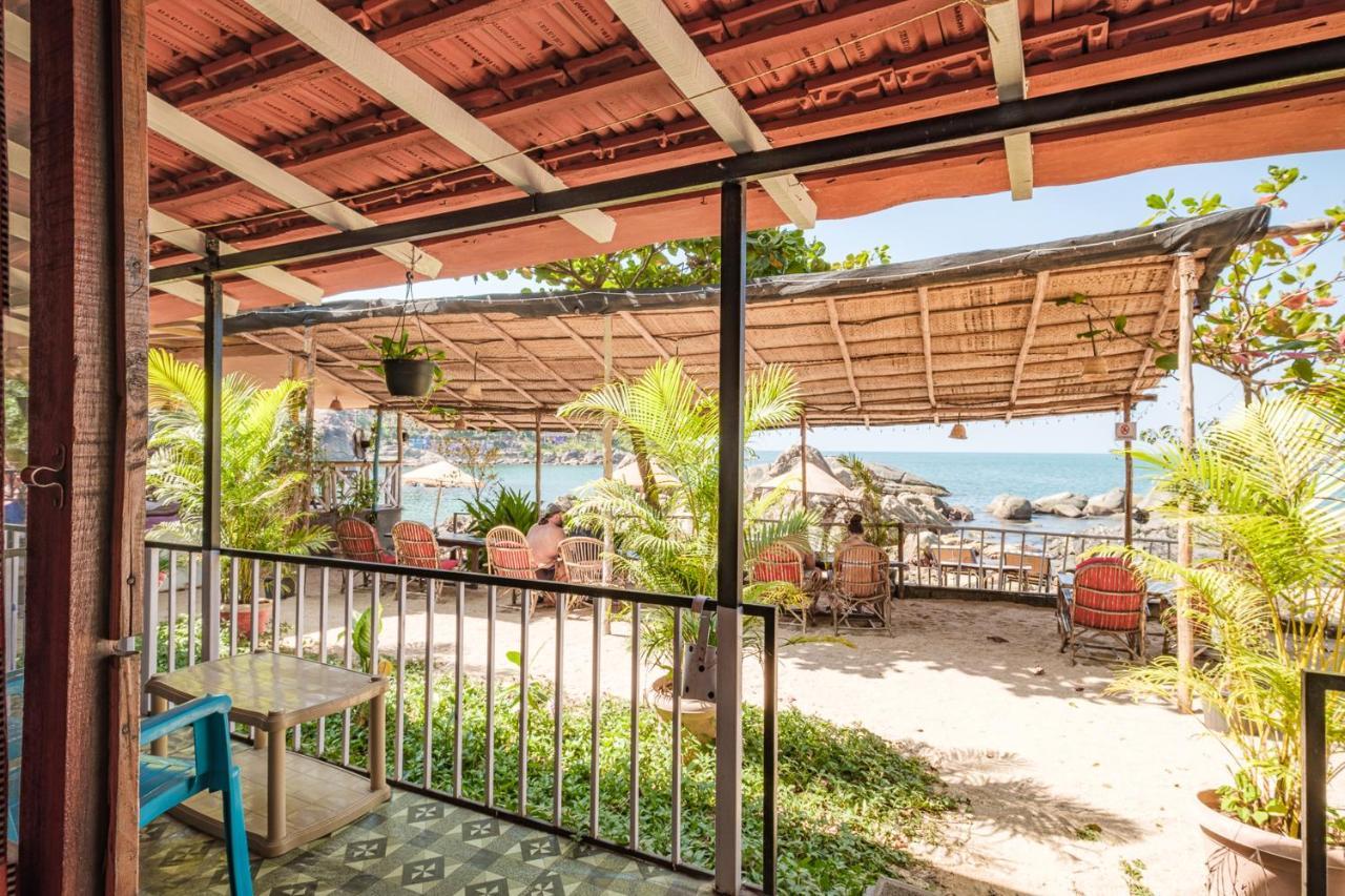 Bridge N Tunnel Hotel Bãi biển Bãi biển Palolem Ngoại thất bức ảnh